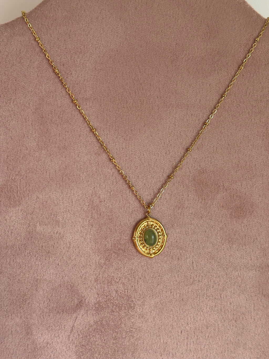 Rebel ketting