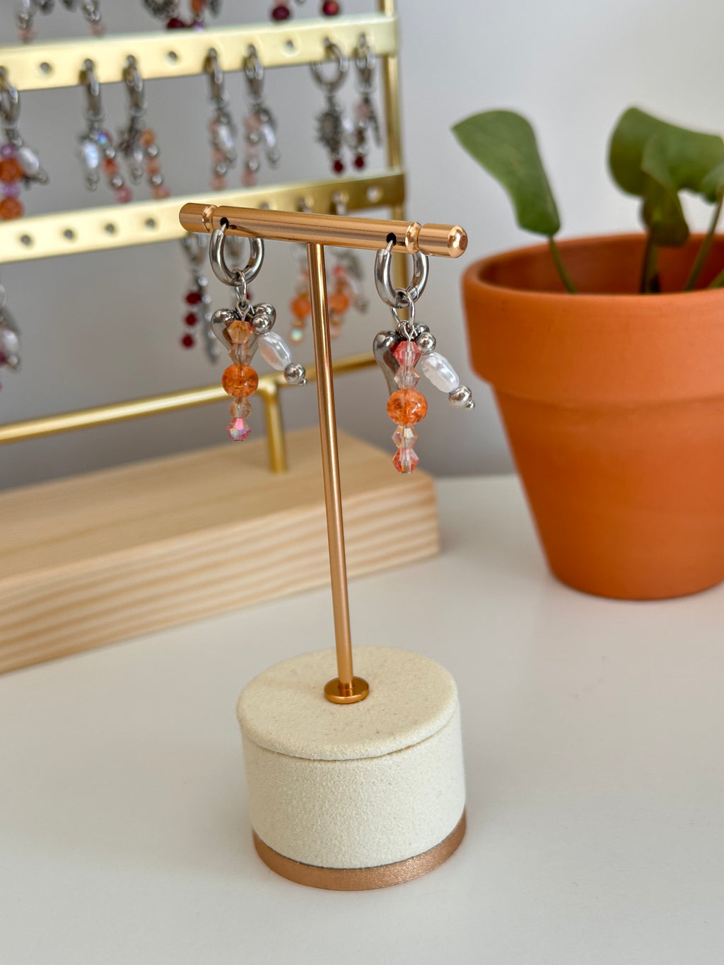 Coral heart oorbellen