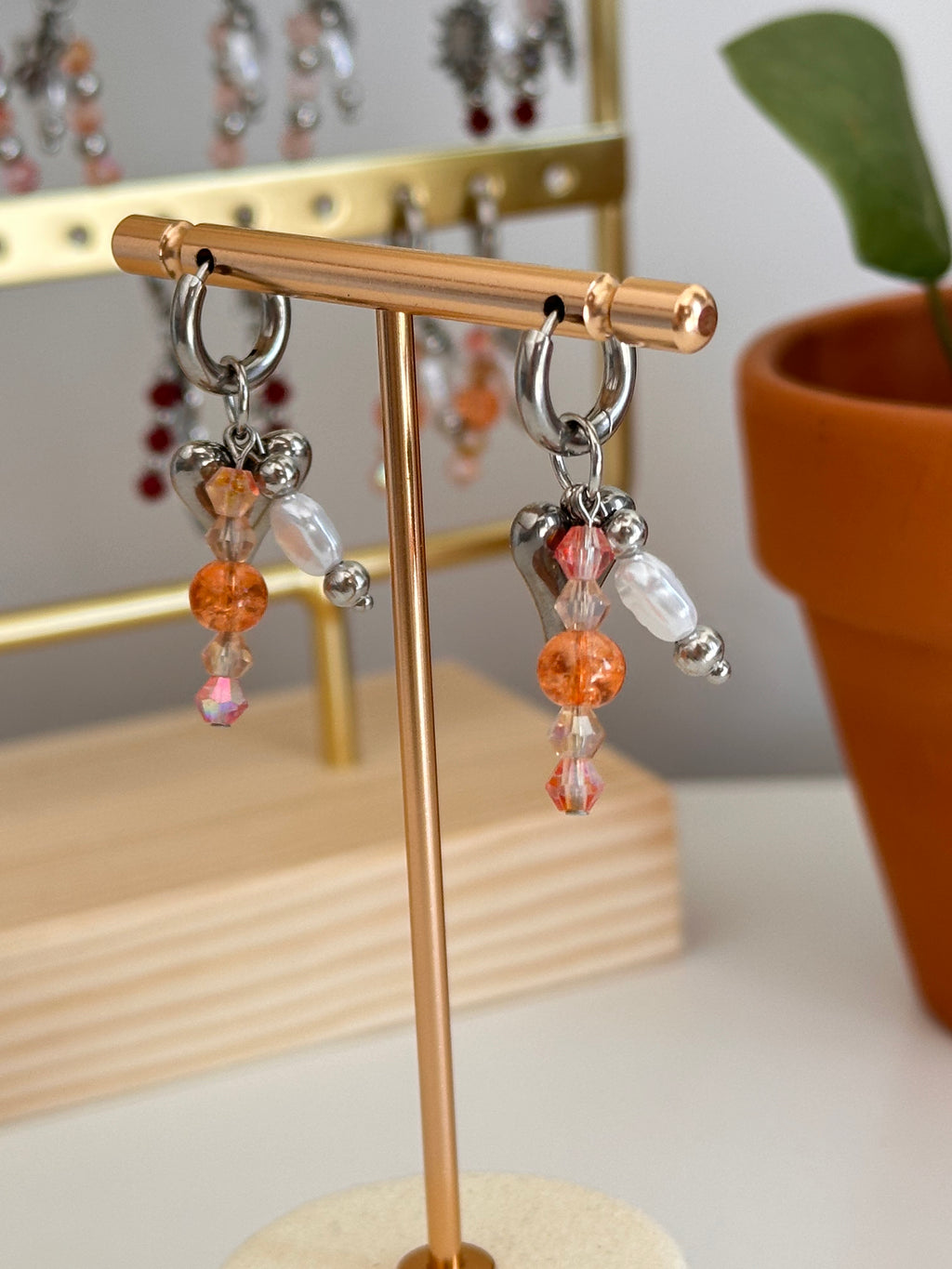 Coral heart oorbellen