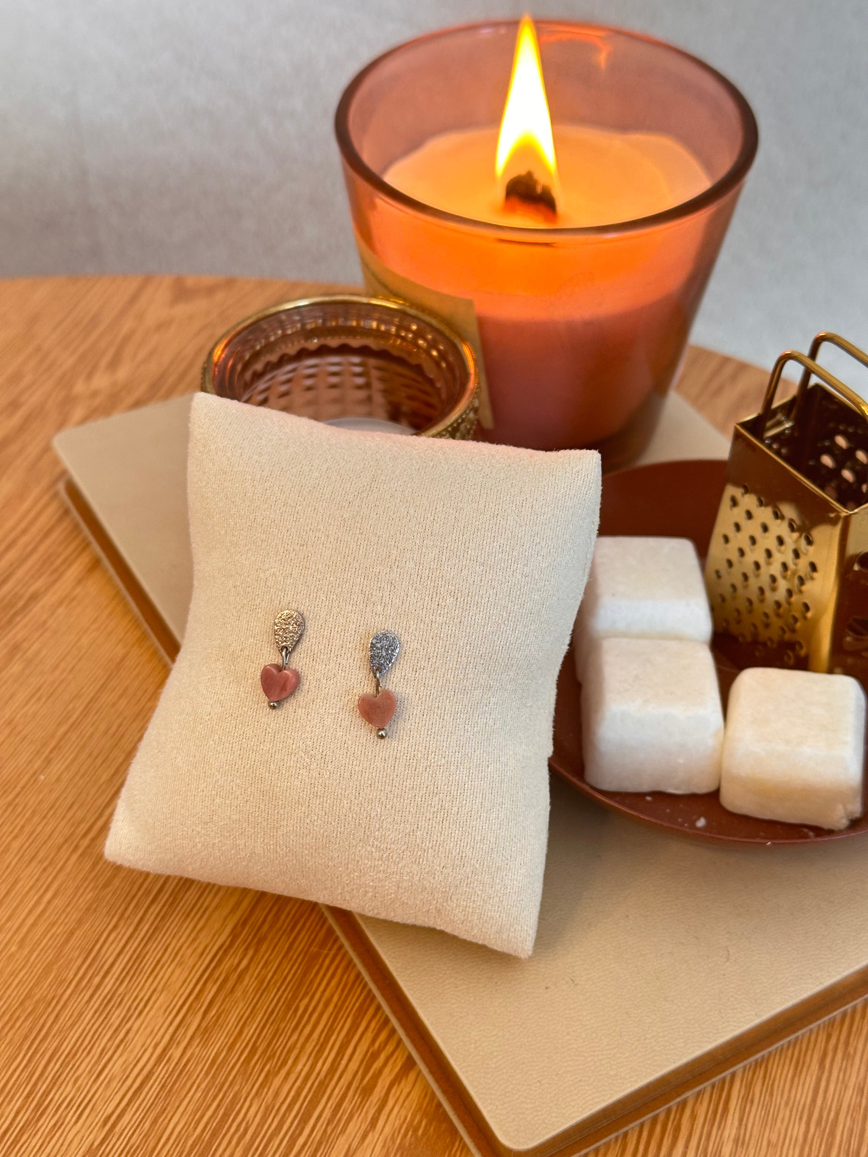 Pink heart natuursteen studs