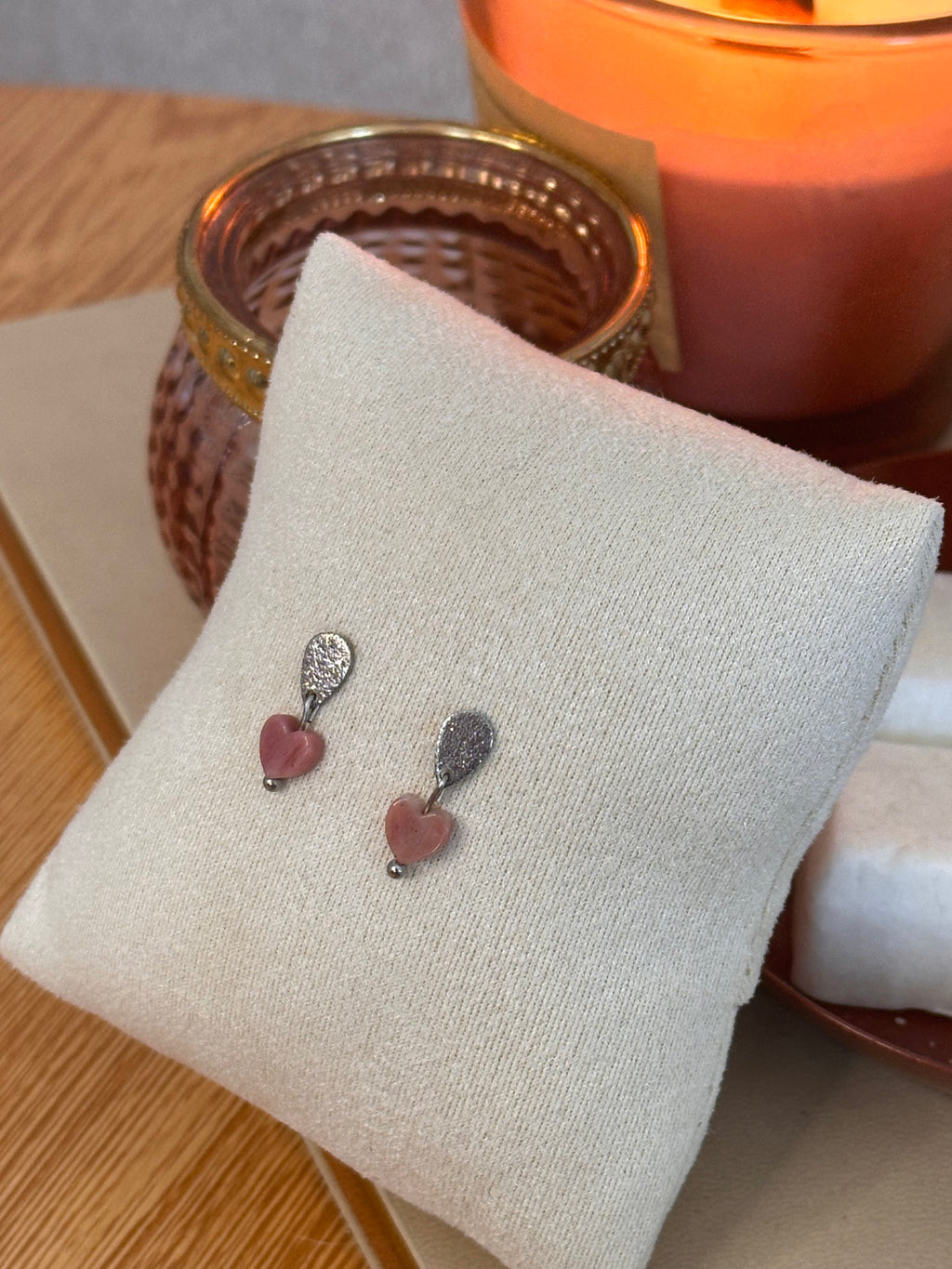 Pink heart natuursteen studs