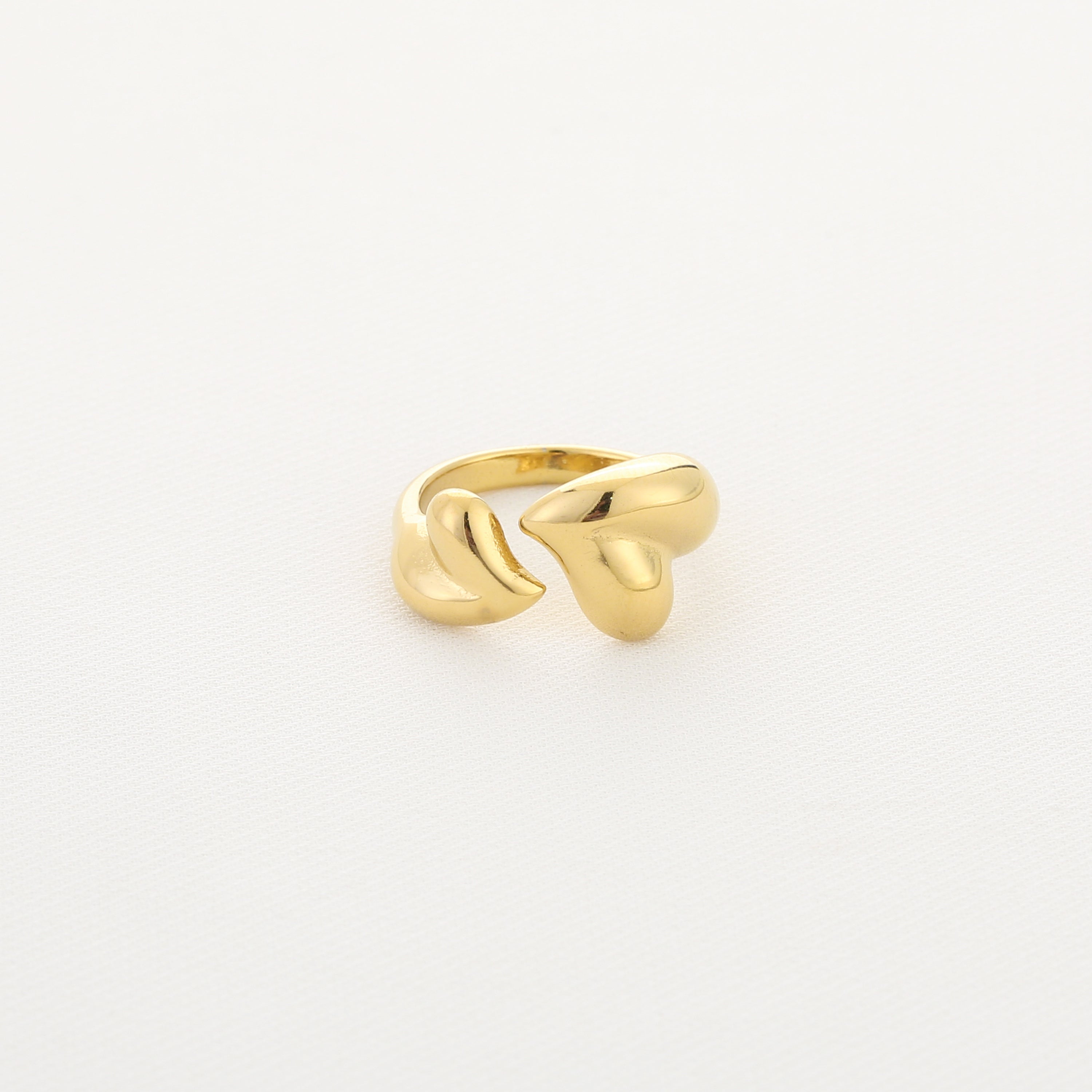 Double heart ring