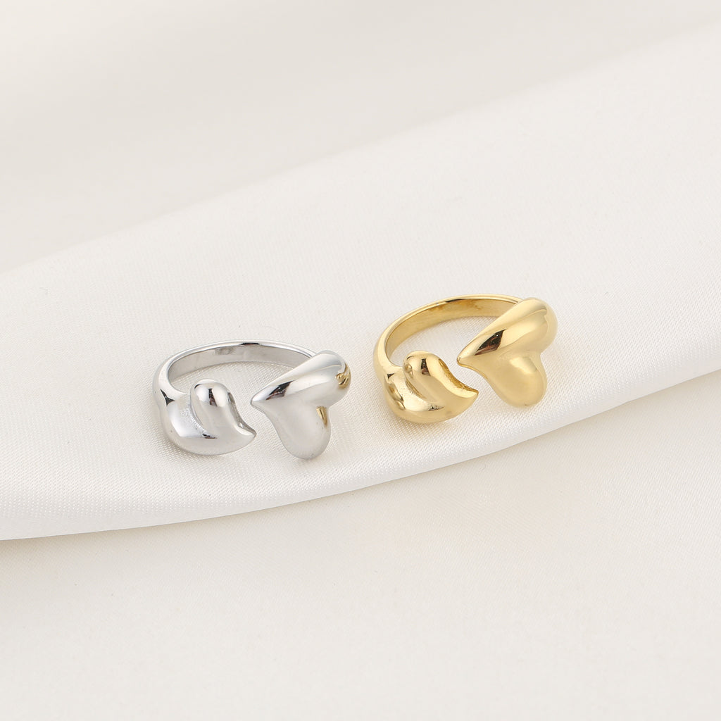 Double heart ring